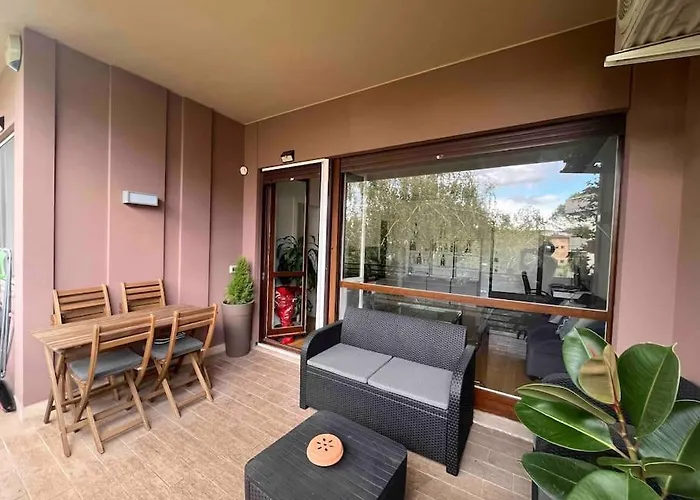 Moderno Bilocale Con Terrazzo