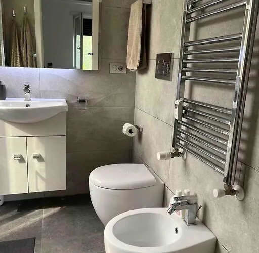Moderno Bilocale Con Terrazzo * Rome