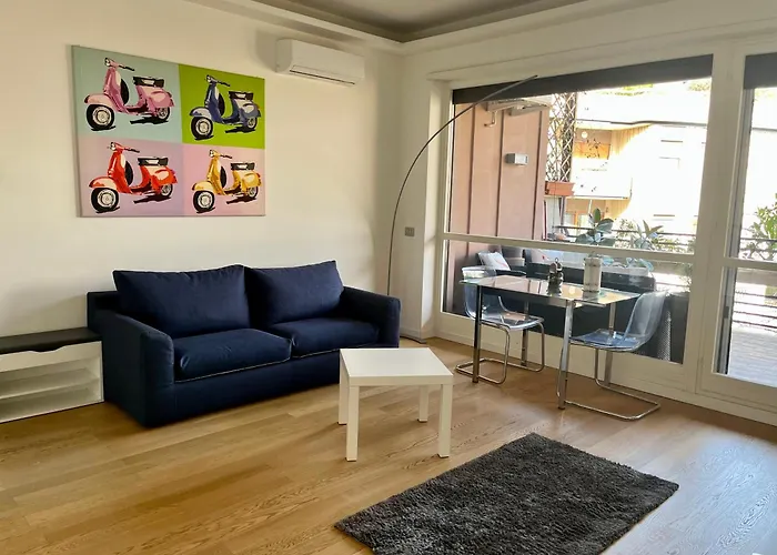 Moderno Bilocale Con Terrazzo Rome